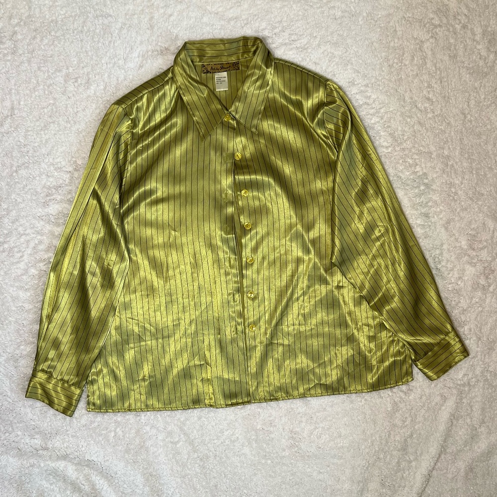 Green Silk Like Button Down